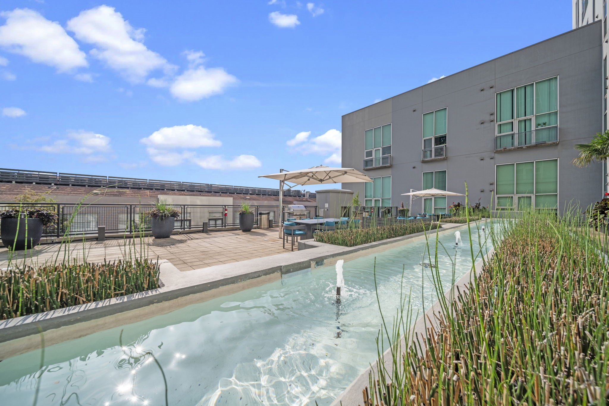 2000 Bagby Street, Unit 5417 Houston, TX 77002 - Photo 24 of 30 a view of a swimming pool with a patio
