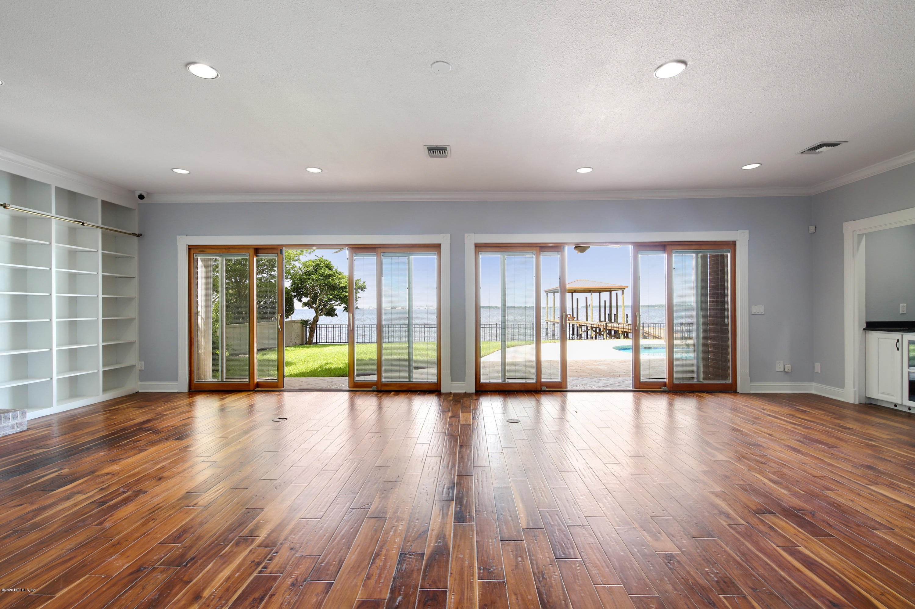 6526 Christopher Point Road West Jacksonville, FL 32217 - Photo 14 of 42 Family Room to River