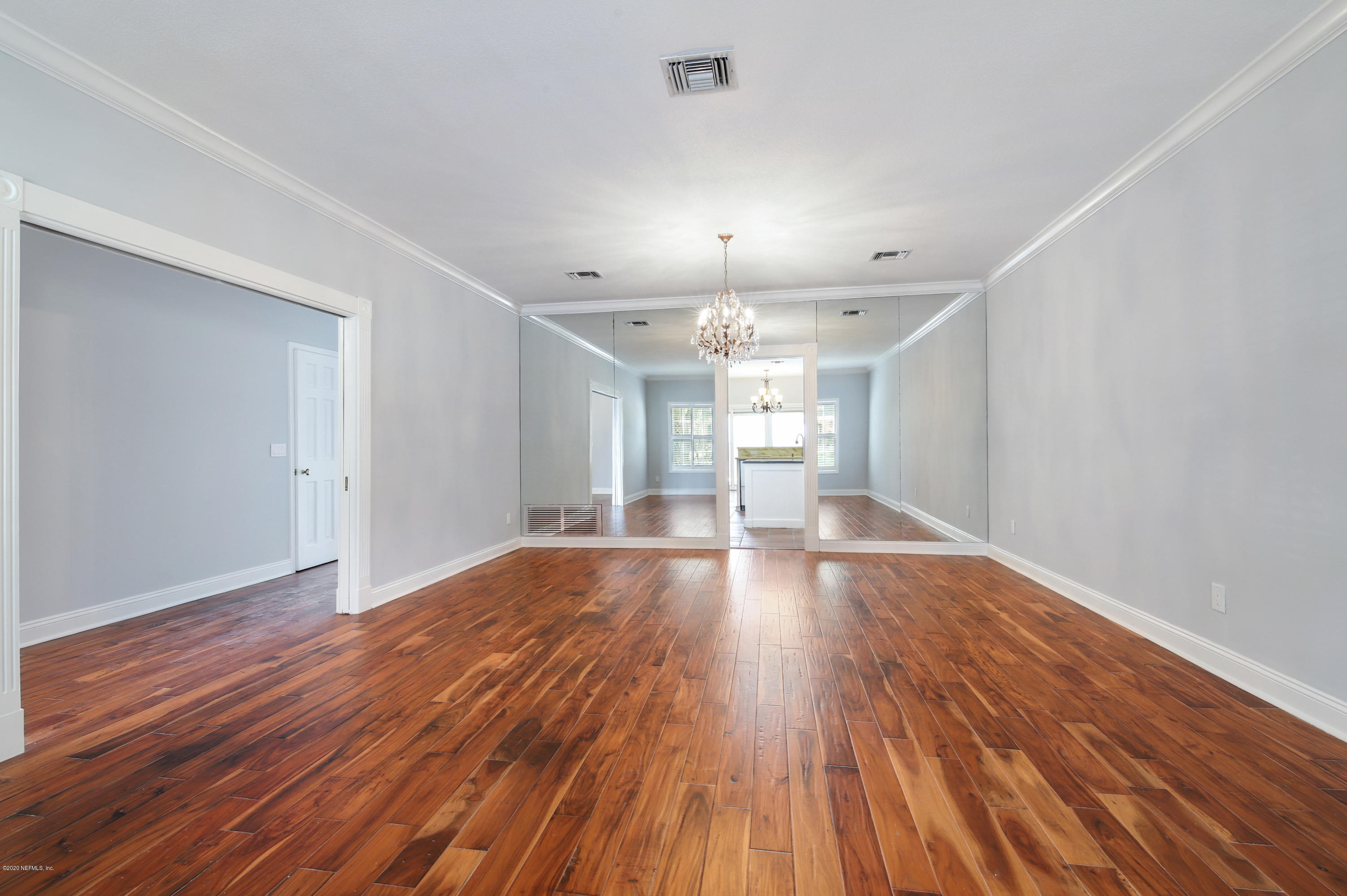6526 Christopher Point Road West Jacksonville, FL 32217 - Photo 7 of 42 Dining Room