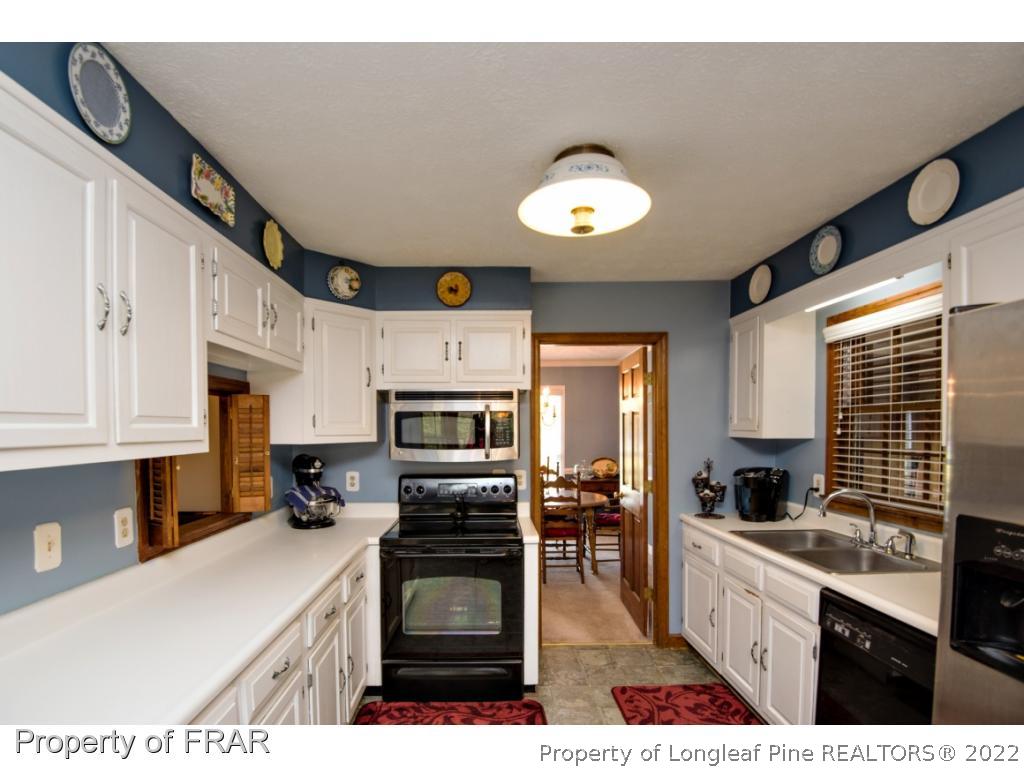 3243 South River School Road Wade, NC 28395 - Photo 3 of 36 Gallery Image 3