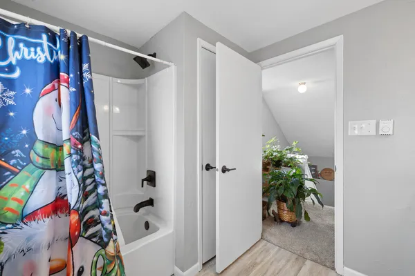 $355,900 | 115 Lincoln Avenue, Sheboygan, WI 53081