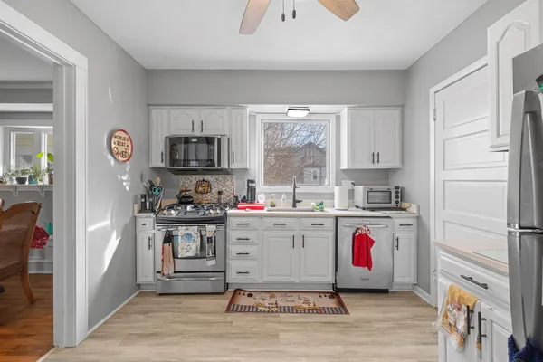 $355,900 | 115 Lincoln Avenue, Sheboygan, WI 53081