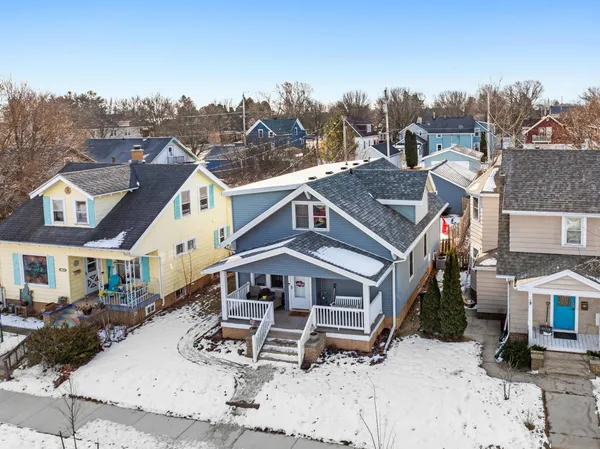 $355,900 | 115 Lincoln Avenue, Sheboygan, WI 53081