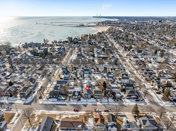 $355,900 | 115 Lincoln Avenue, Sheboygan, WI 53081