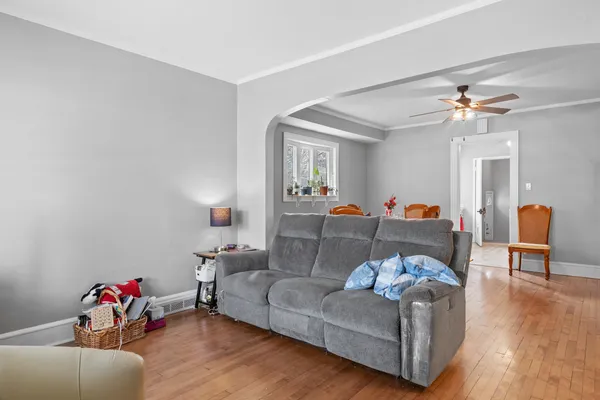 $355,900 | 115 Lincoln Avenue, Sheboygan, WI 53081