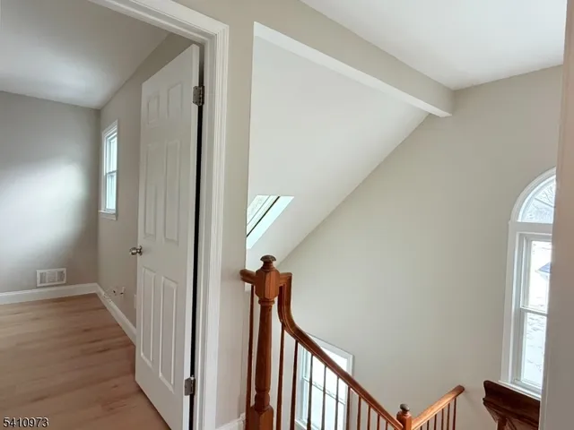 $450,000 | 6 Twain Court, Freehold, NJ 07728