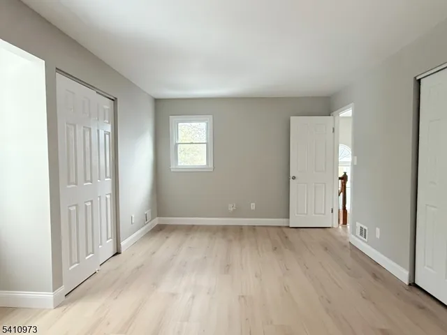 $450,000 | 6 Twain Court, Freehold, NJ 07728