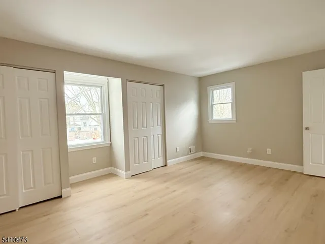 $450,000 | 6 Twain Court, Freehold, NJ 07728