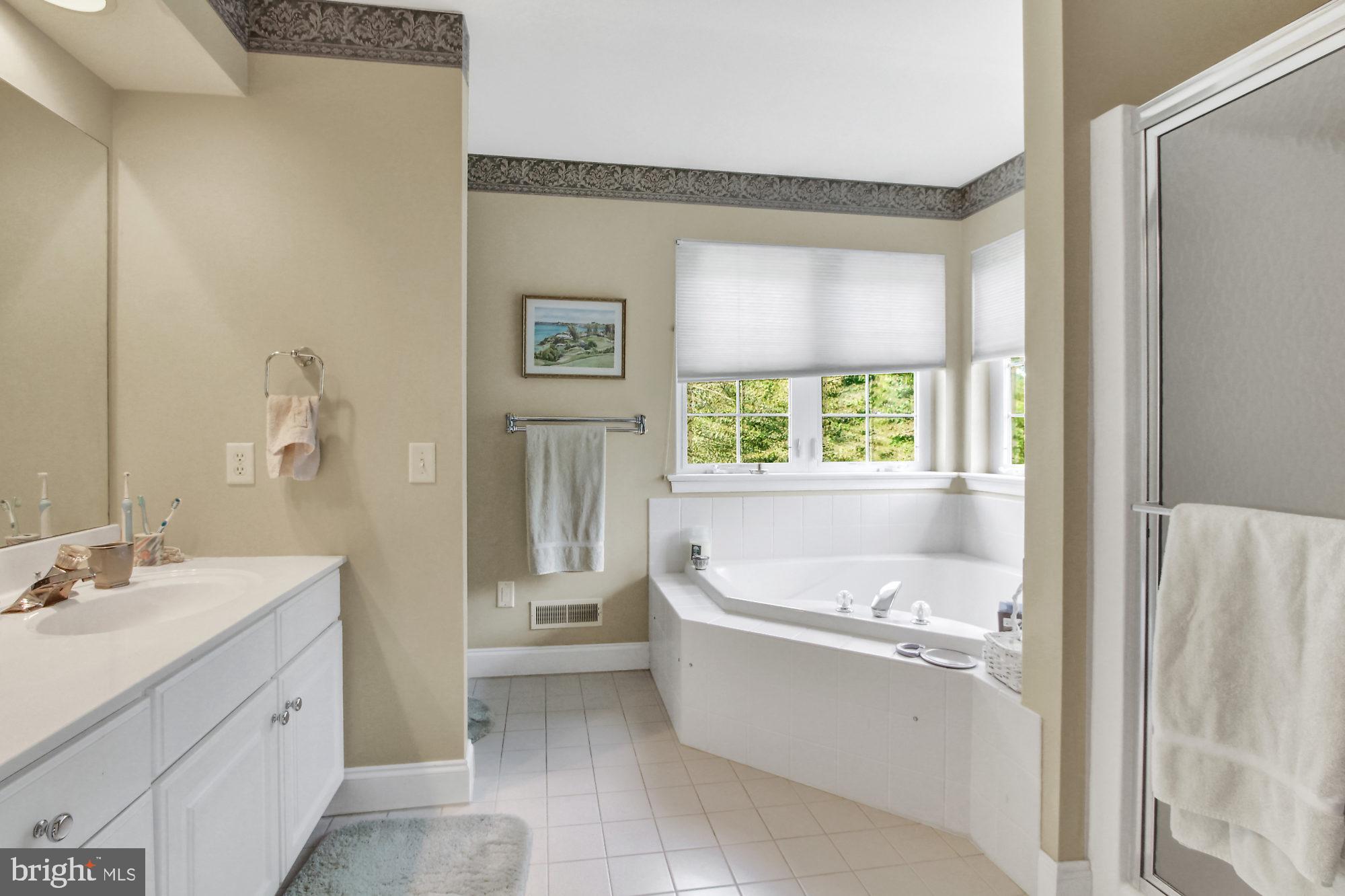 1095 Stillwood Circle Lititz, PA 17543 - Photo 19 of 40 Gallery Image 19