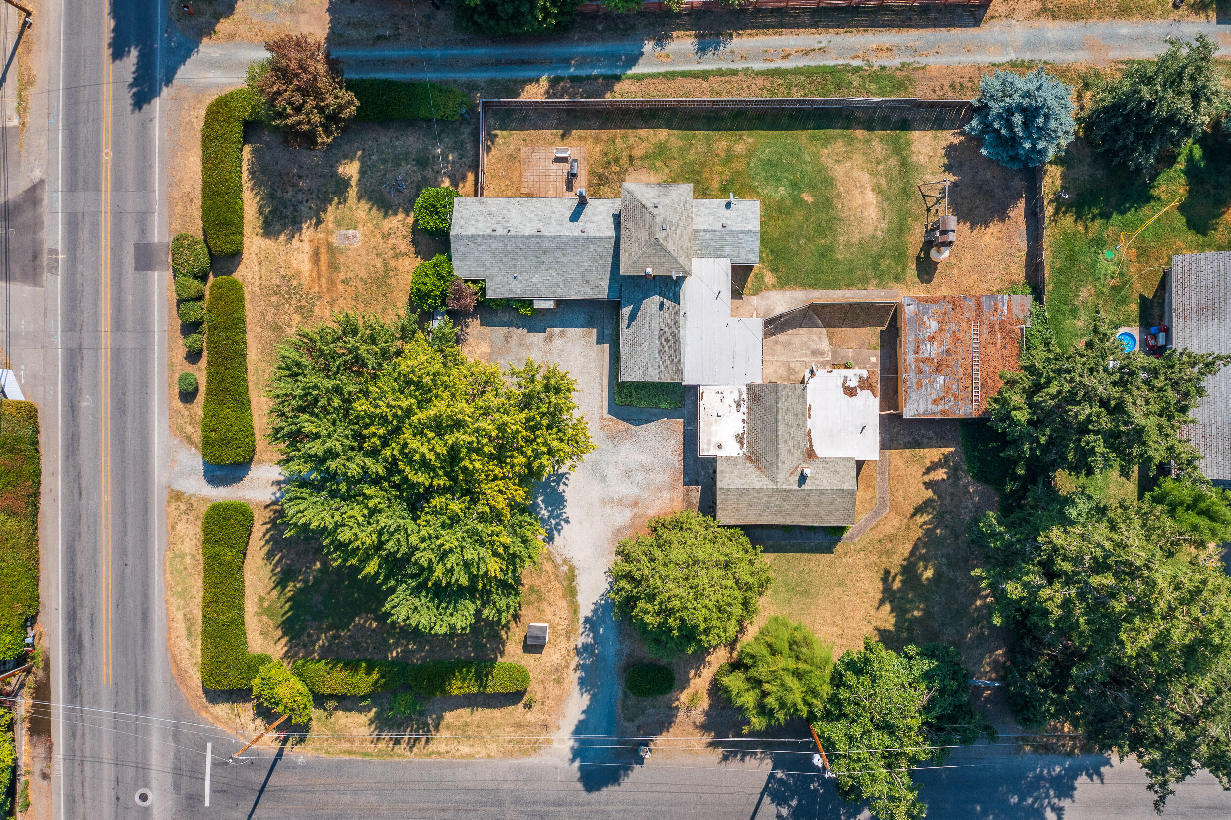 2185 Lower River Road Grants Pass, OR 97526 - Photo 45 of 46 2185SWLowerRiverRd-045