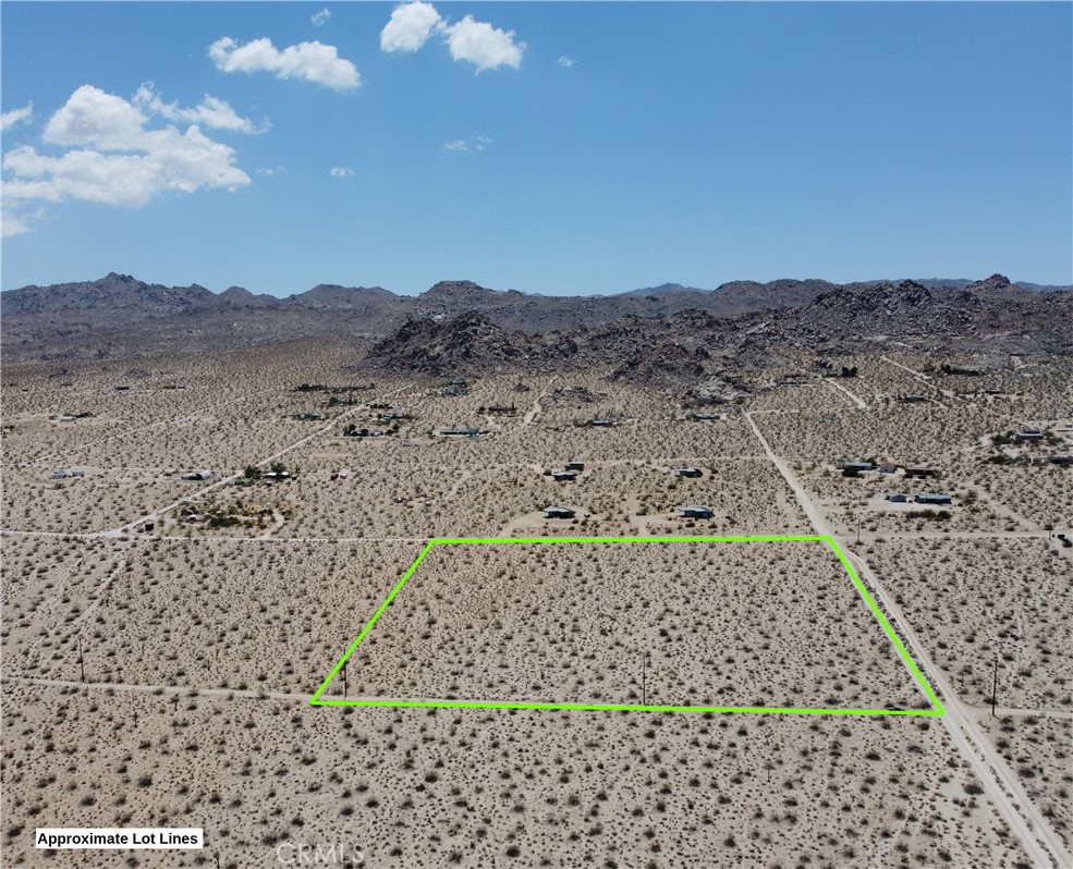 64100 Sullivan Road Joshua Tree, CA 92252 - Photo 3 of 10