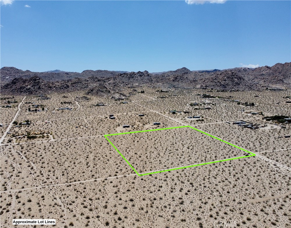 64100 Sullivan Road Joshua Tree, CA 92252 - Photo 4 of 10 a view of sky view