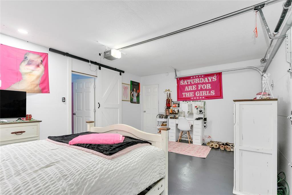 803 Green Street Rio Vista, TX 76093 - Photo 17 of 24