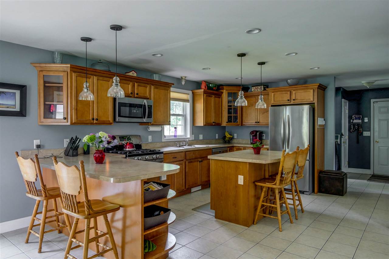 187 East Dunstable Road Nashua, NH 03062 - Photo 13 of 39 Gallery Image 13