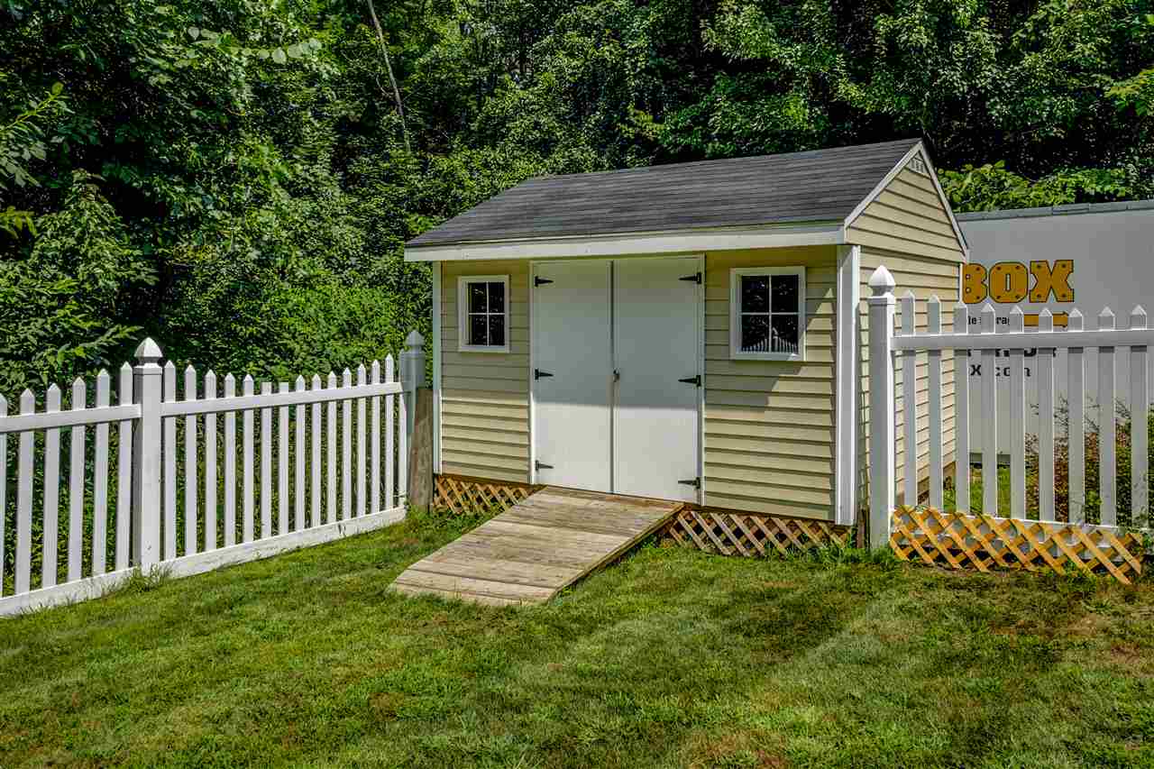 187 East Dunstable Road Nashua, NH 03062 - Photo 35 of 39 Gallery Image 35