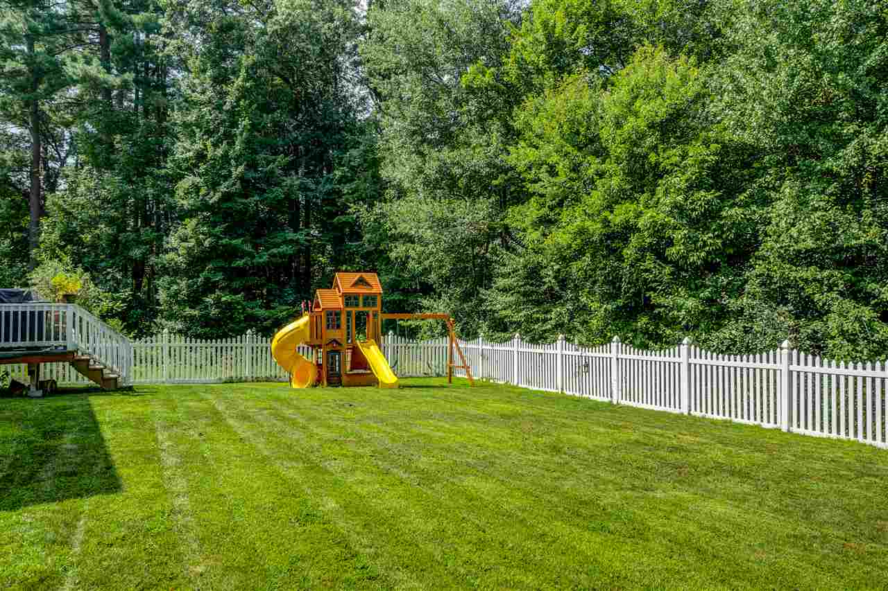 187 East Dunstable Road Nashua, NH 03062 - Photo 36 of 39 Gallery Image 36