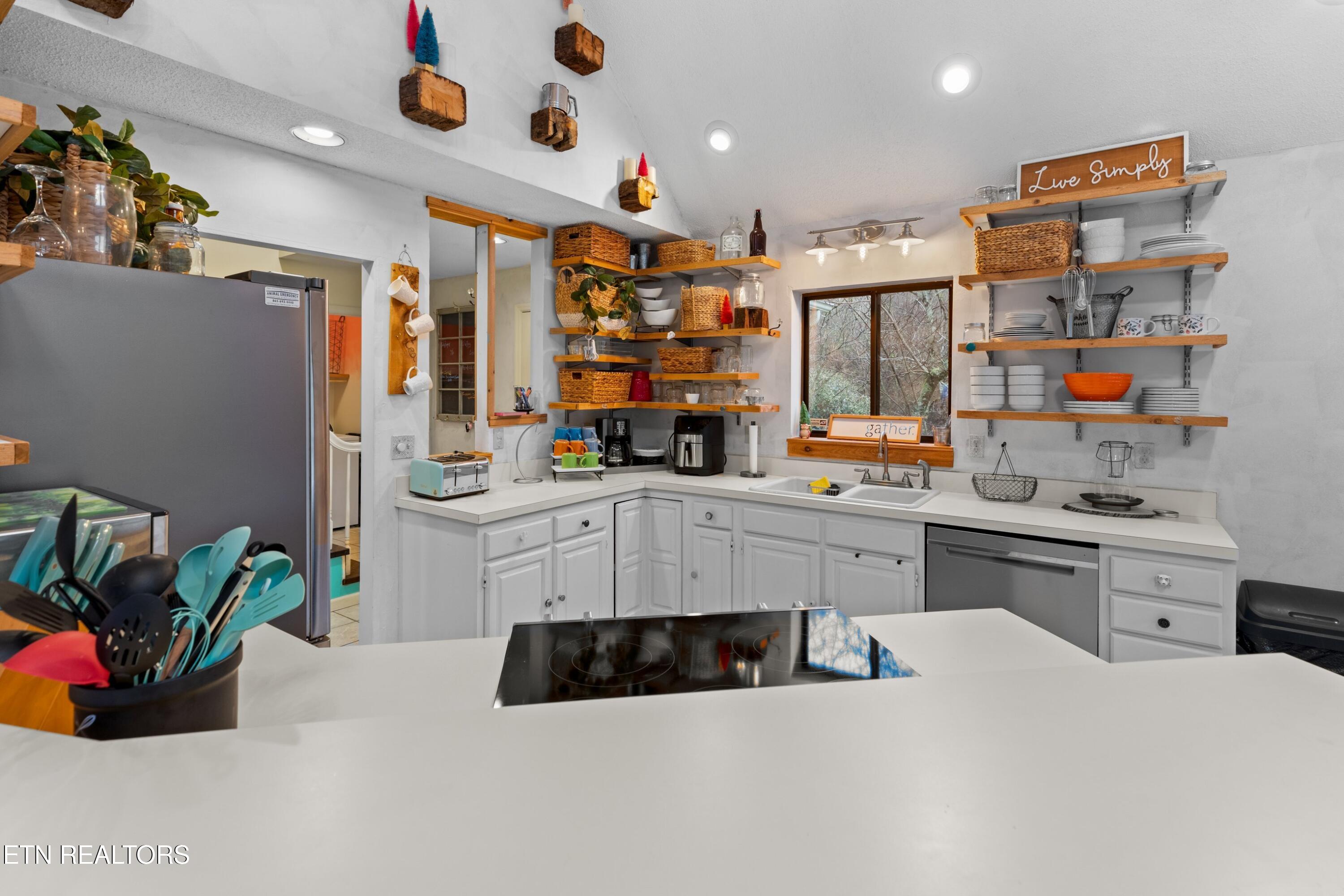 2365 Seaton Springs Road Sevierville, TN 37862 - Photo 30 of 48 018-2365SeatonSpringsRoad-PigeonForge-TN