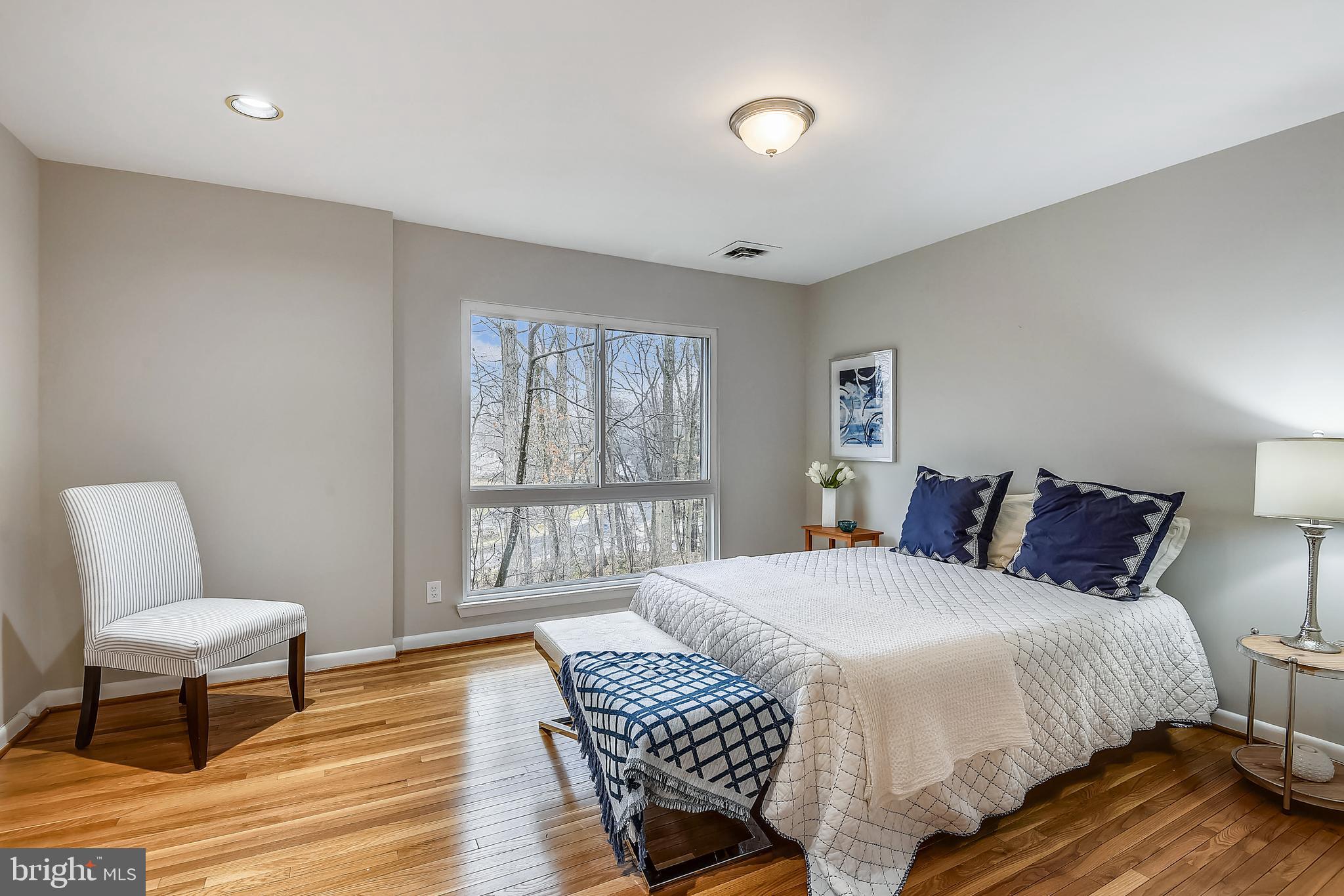 11061 Saffold Way Reston, VA 20190 - Photo 24 of 51 Primary bedroom