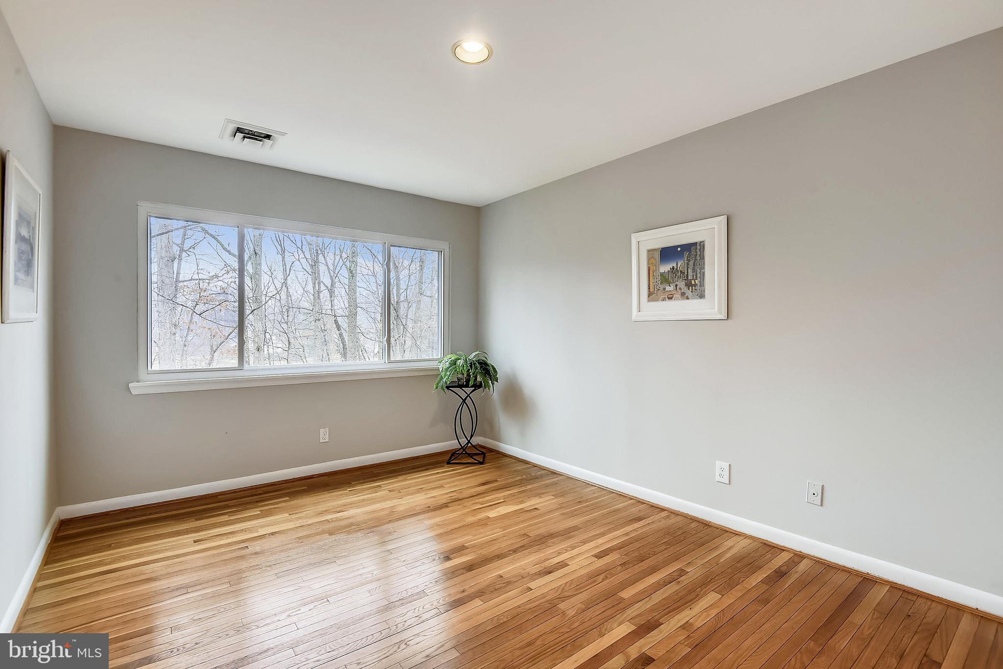 11061 Saffold Way Reston, VA 20190 - Photo 34 of 51 3rd Bedroom