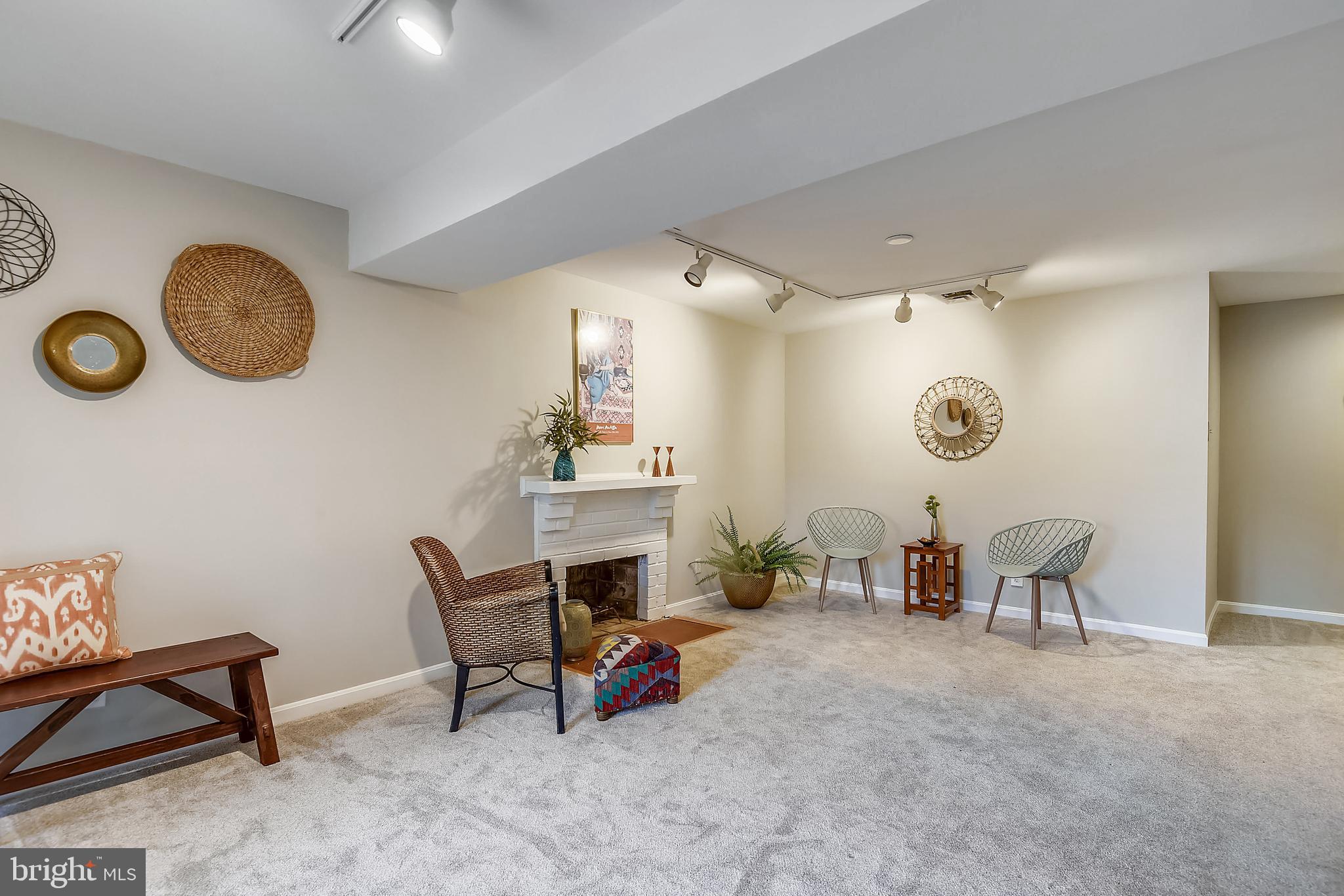 11061 Saffold Way Reston, VA 20190 - Photo 42 of 51