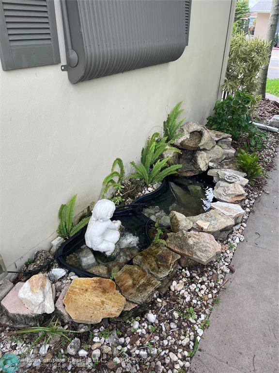 4401 Northwest 43rd Avenue Tamarac, FL 33319 - Photo 12 of 15