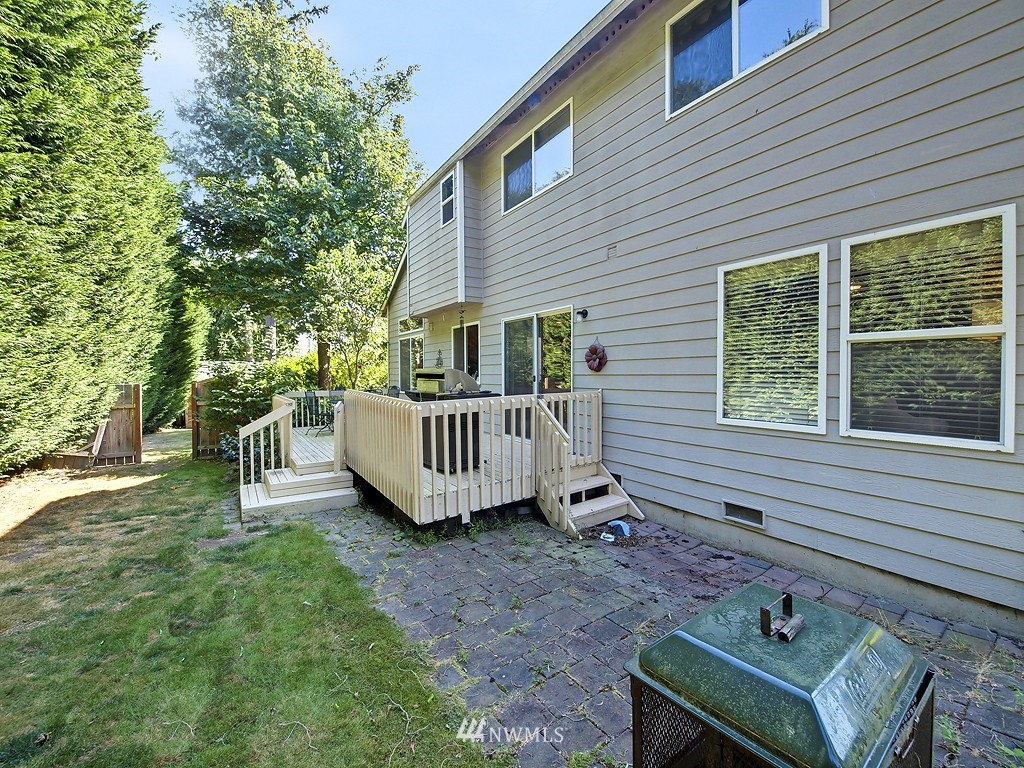 21206 9th Avenue Southeast Bothell, WA 98021 - Photo 12 of 14