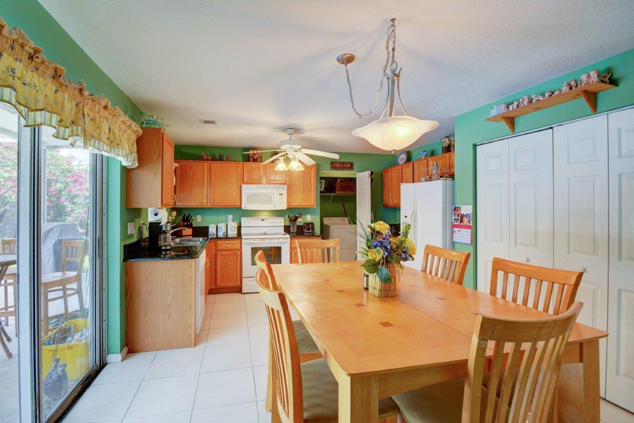 2414 Southeast Springtree Place Stuart, FL 34997 - Photo 8 of 28 Springtree kitchen 2