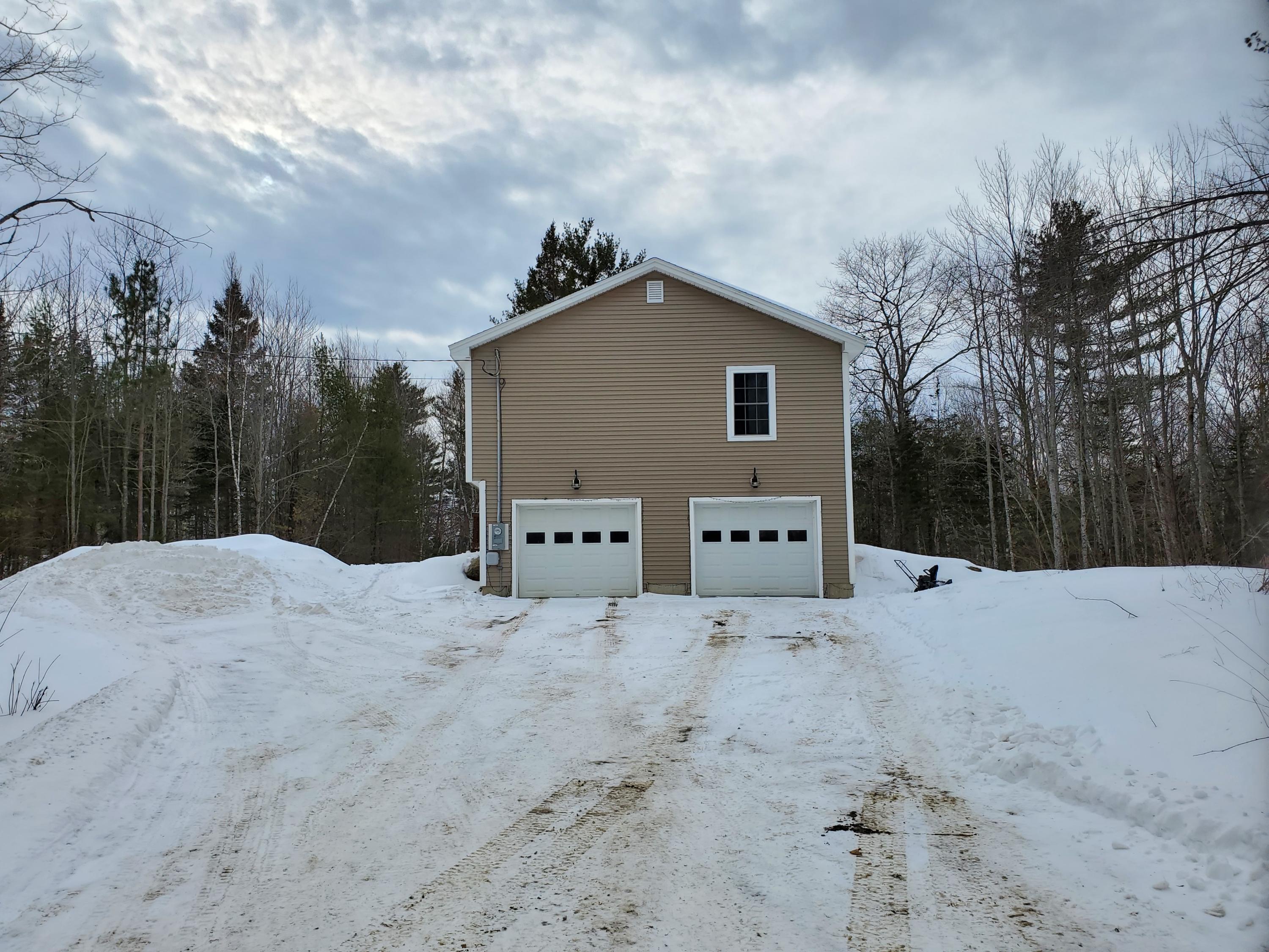 388 Kenduskeag Levant Road Kenduskeag, ME 04450 - Photo 26 of 28 Driveway to garage