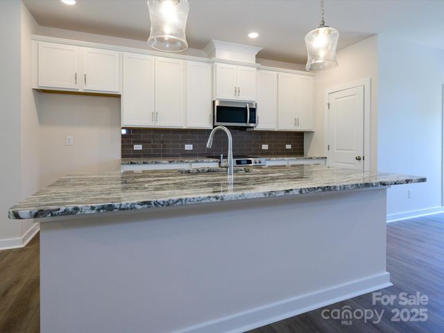 $459,381 | 1112 Bismuth Lane, Charlotte, NC 28211