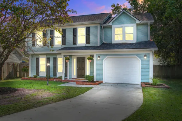 $415,000 | 206 Lynton Court, Goose Creek, SC 29445