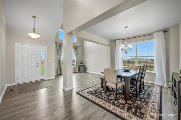 $600,000 | 114 Abbott Court, Bartlett, IL 60103