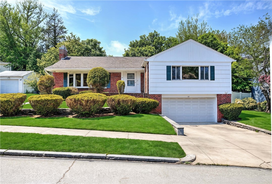 25 Brookway Road Providence, RI 02906 - Photo 1 of 33