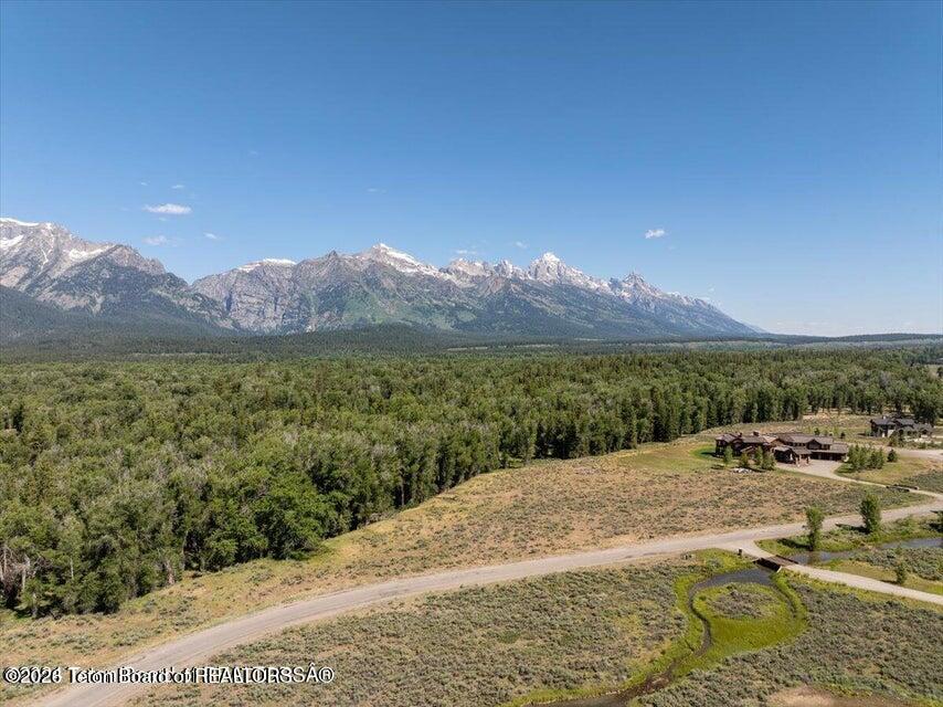 300 Reed Drive Jackson, WY 83001 - Photo 3 of 14 300 6