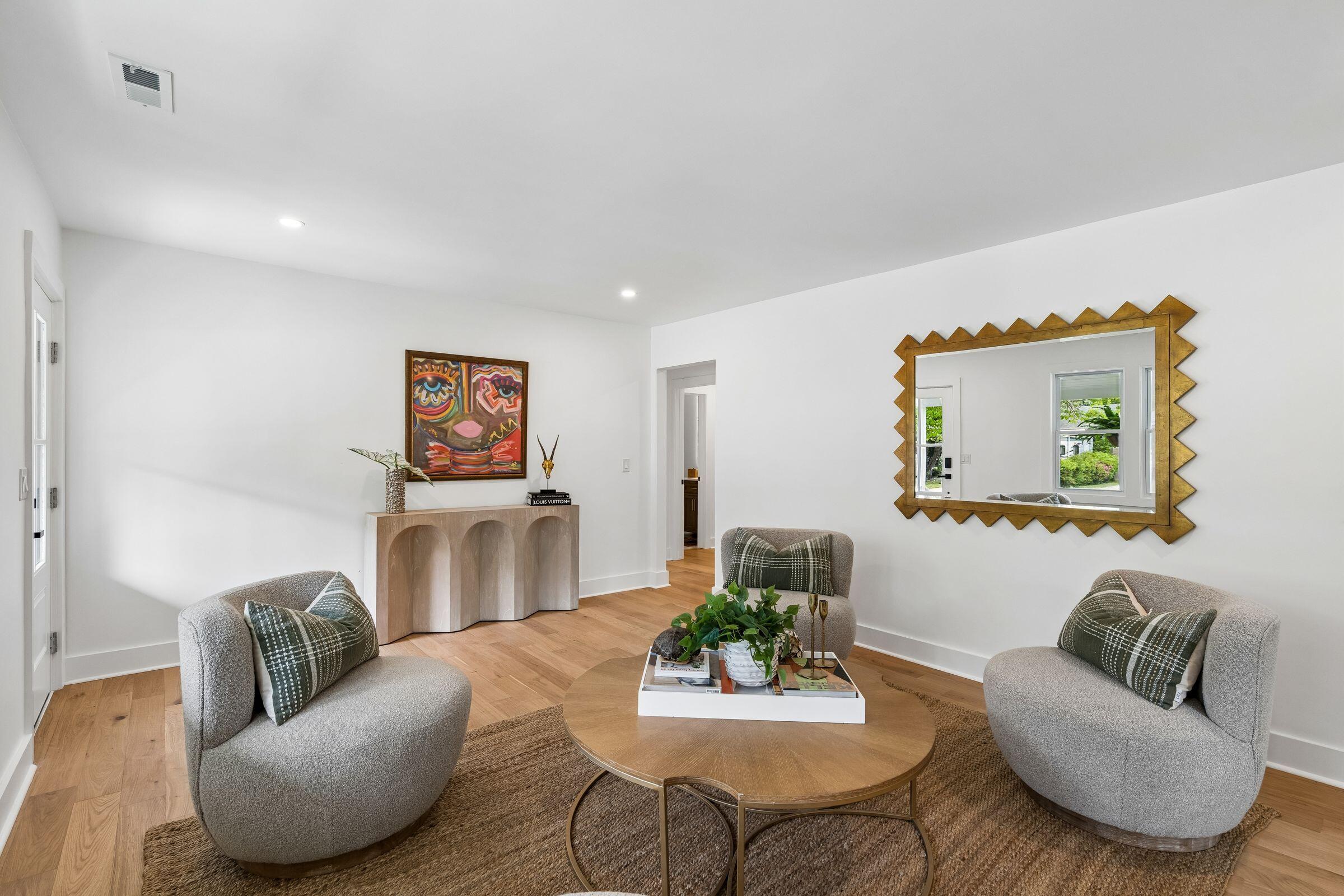 512 Risher Street Charleston, SC 29407 - Photo 30 of 55 Living Room