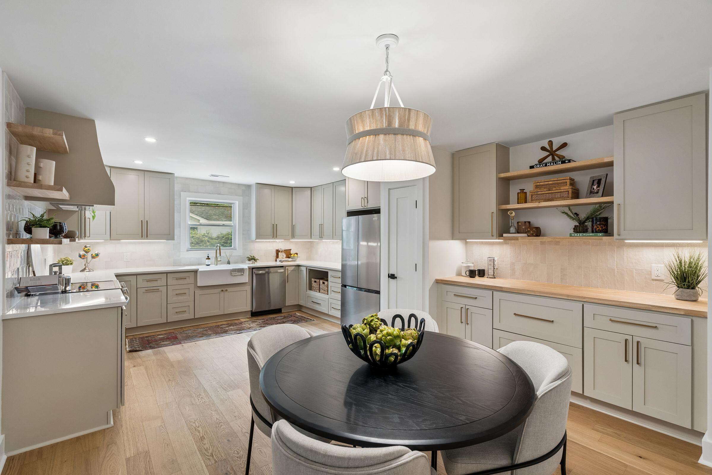 512 Risher Street Charleston, SC 29407 - Photo 7 of 55 Kitchen