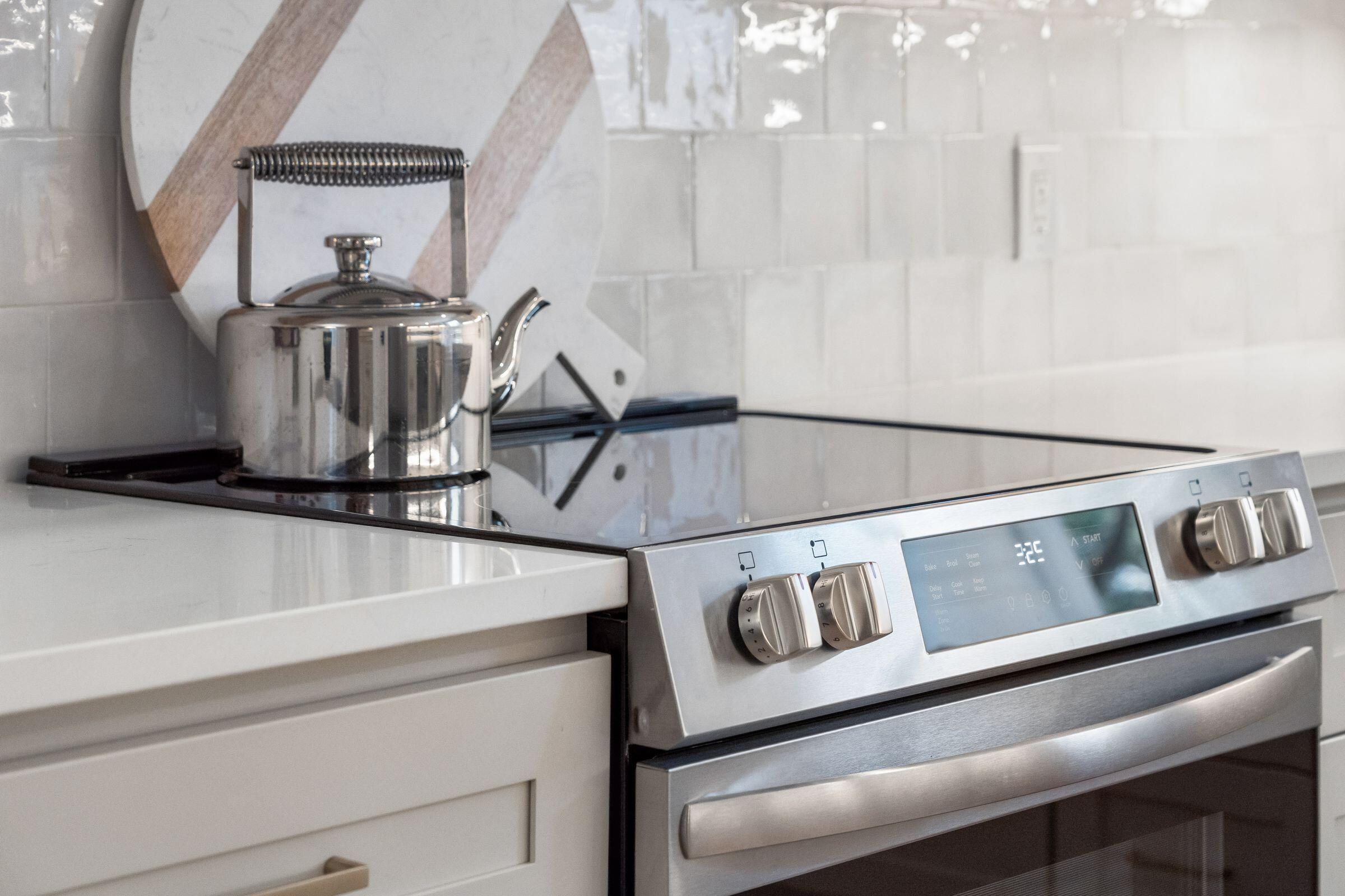 512 Risher Street Charleston, SC 29407 - Photo 10 of 55 Kitchen Range