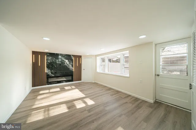 $384,999 | 3674 Salina Road, Philadelphia, PA 19154