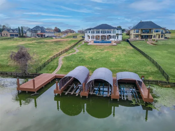 $18,000 | 18980 Harbor Side Boulevard, Montgomery, TX 77356