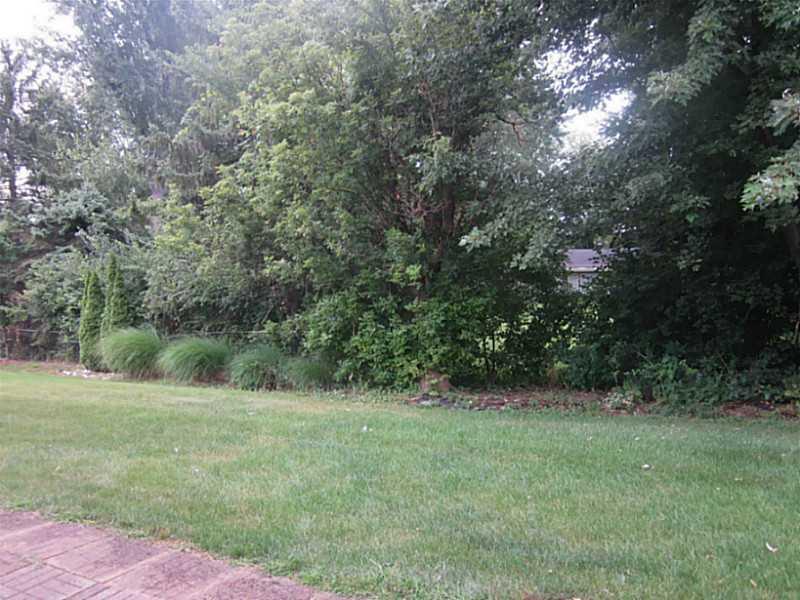 1041 Armsgate Road Springfield, OH 45503 - Photo 4 of 20