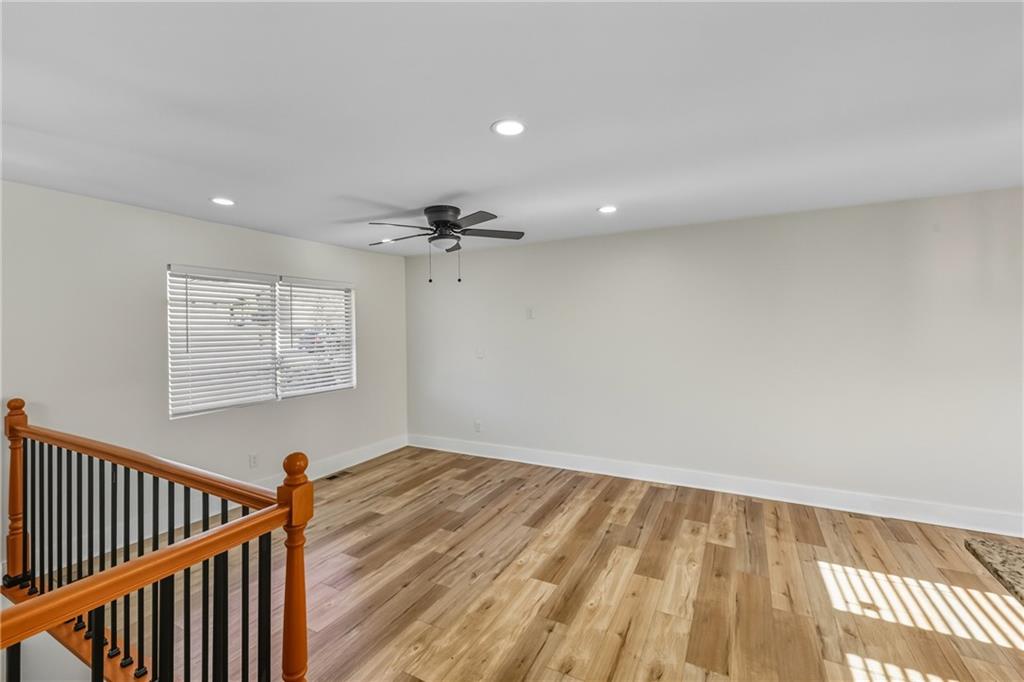 3822 Stephanie Drive Southwest Atlanta, GA 30331 - Photo 5 of 28 a view of a hallway