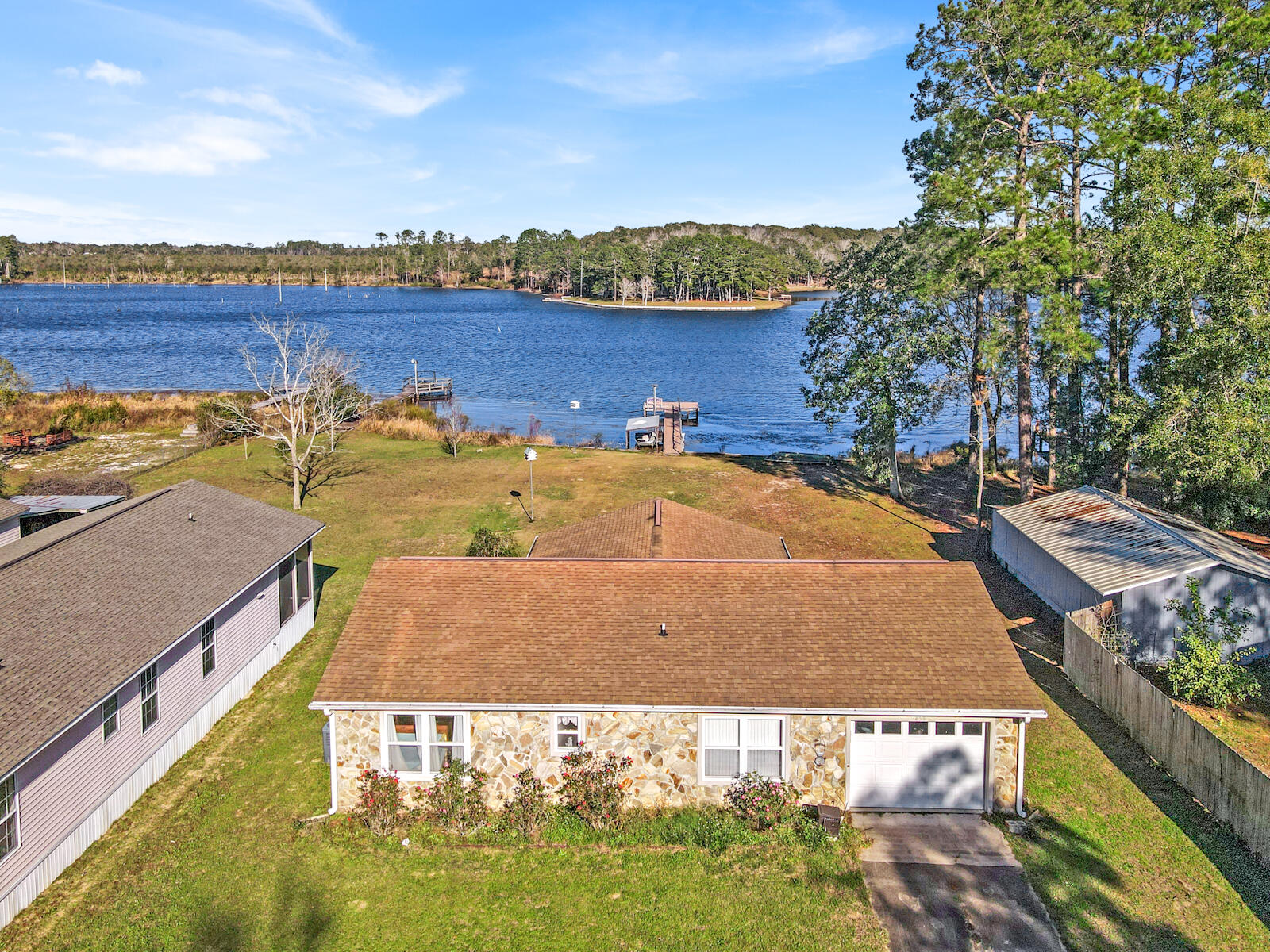 459 Vanderheide Road DeFuniak Springs, FL 32433 - Photo 6 of 42 dji_fly_20221223_134034_319_167182445983