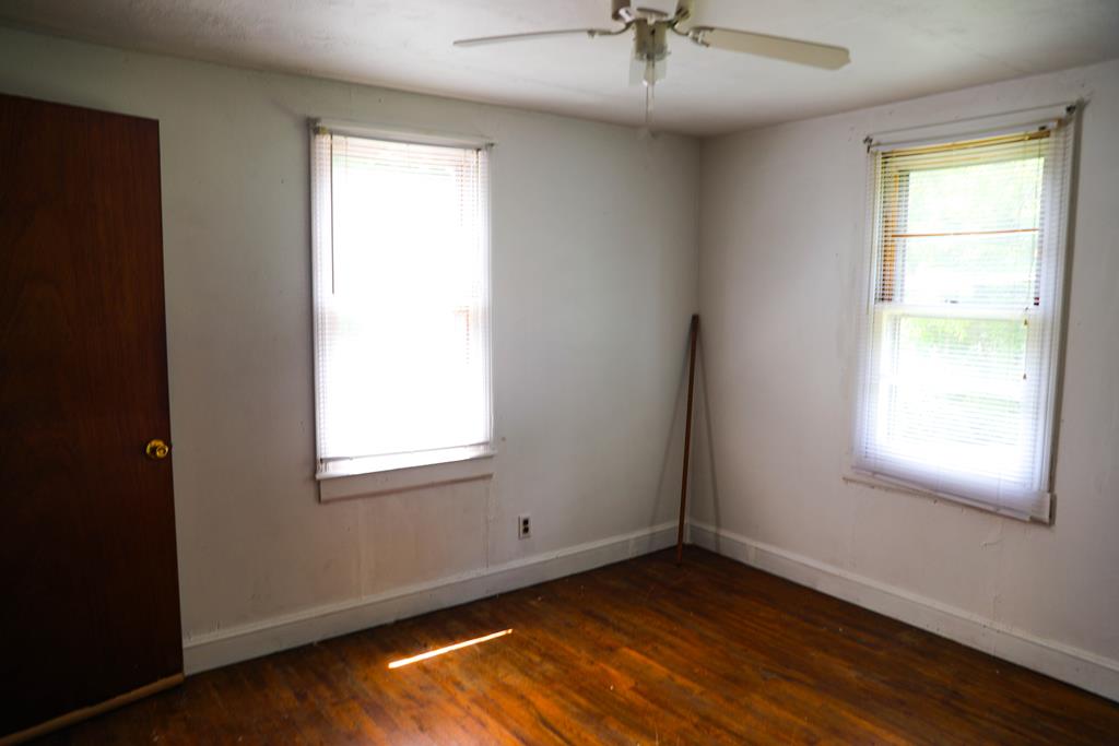 219 Old Quarry Road Saltville, VA 24370 - Photo 29 of 35 Gallery Image 29