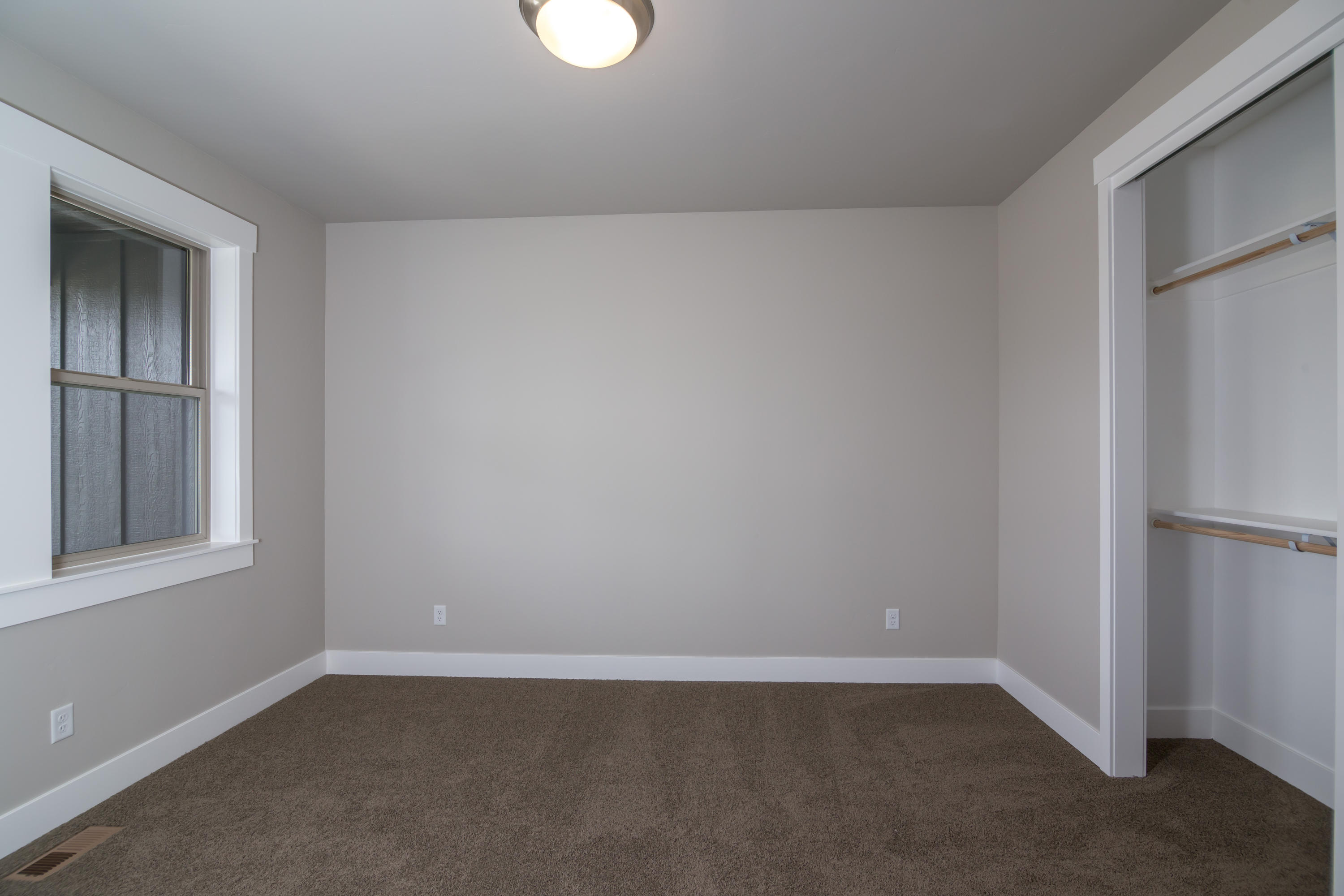 60860 River Rim Drive Bend, OR 97702 - Photo 8 of 23 60860-RiverRimDr-6