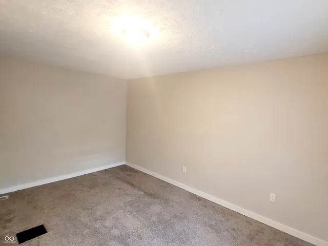 $165,000 | 338 North Elder Avenue, Indianapolis, IN 46222