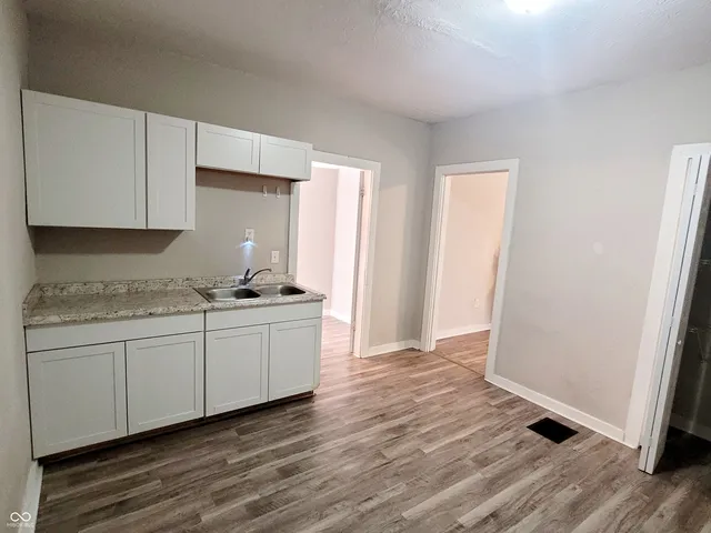 $165,000 | 338 North Elder Avenue, Indianapolis, IN 46222