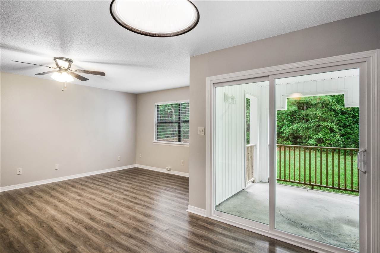 110 5th Street, Unit A104 Daphne, AL 36526 - Photo 5 of 22