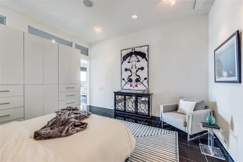 $1,850,000 | 1717 Arts Plaza, Unit 2107, Dallas, TX 75201