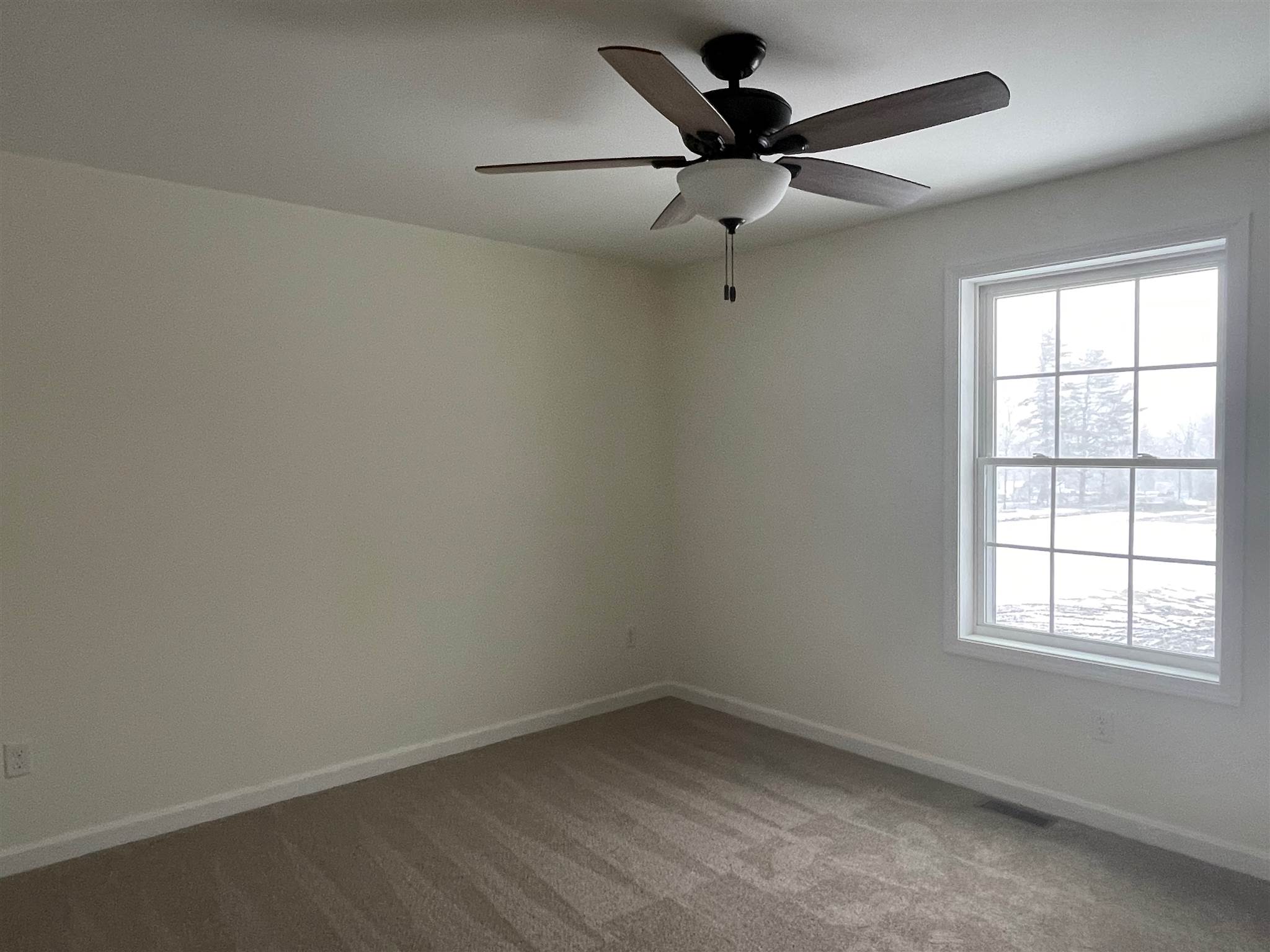 10 Ida Circle, Unit 31027 Rochester, NH 03868 - Photo 18 of 29 Gallery Image 18