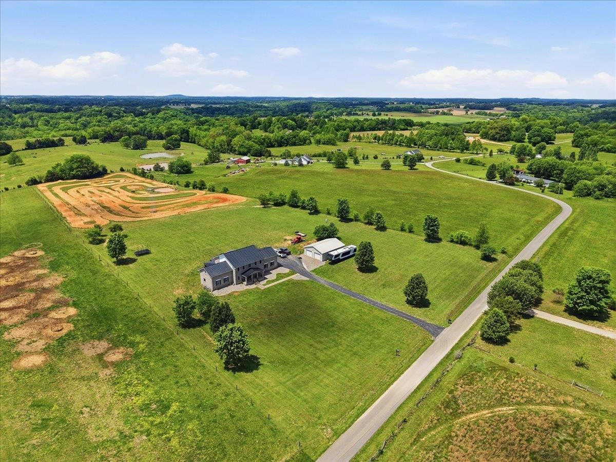 415 South Pruitt Road Franklin, KY 42134 - Photo 6 of 73 Gallery Image 6
