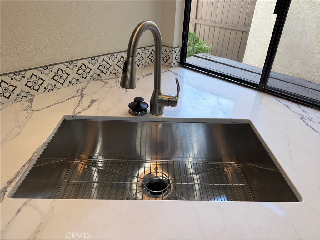 9827 Ladera Court Rancho Cucamonga, CA 91730 - Photo 11 of 34 Gallery Image 11